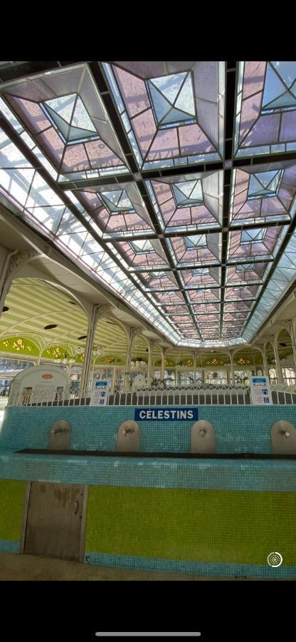 Proche des Thermes et à pied du lac Vichy Exterior foto